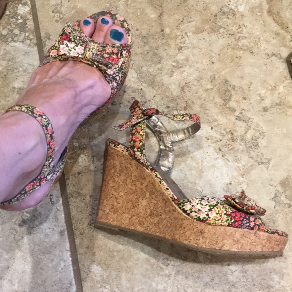 Wedge heels Floral size 7 1/2